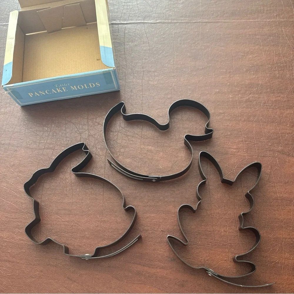 Williams Sonoma Easter Pancake Molds Bunny Duck Chick 2003
